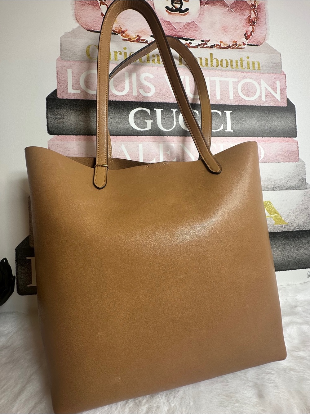 Coach Manhatan Tan Leather Tote Bag - Picture 3 of 13
